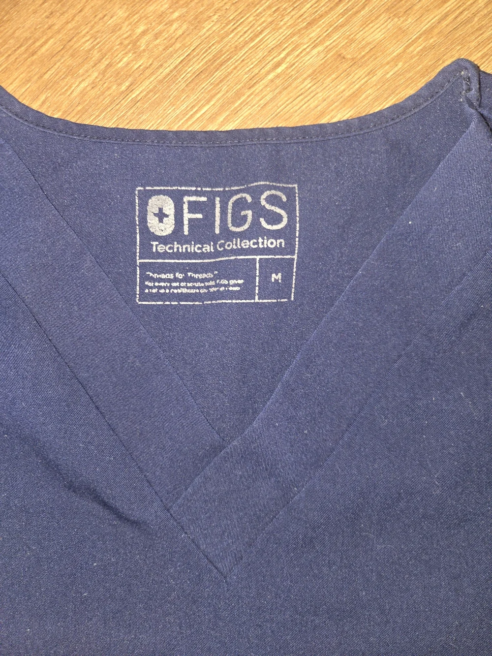 Womens FIGS Navy Blue Scrub Set - V-Neck Top & Drawstring Jogger Pants Size M/L